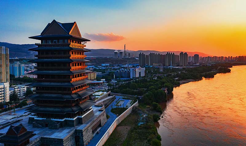 Silk Road Travel-Lanzhou,Dunhuang,Xining 9 days tour